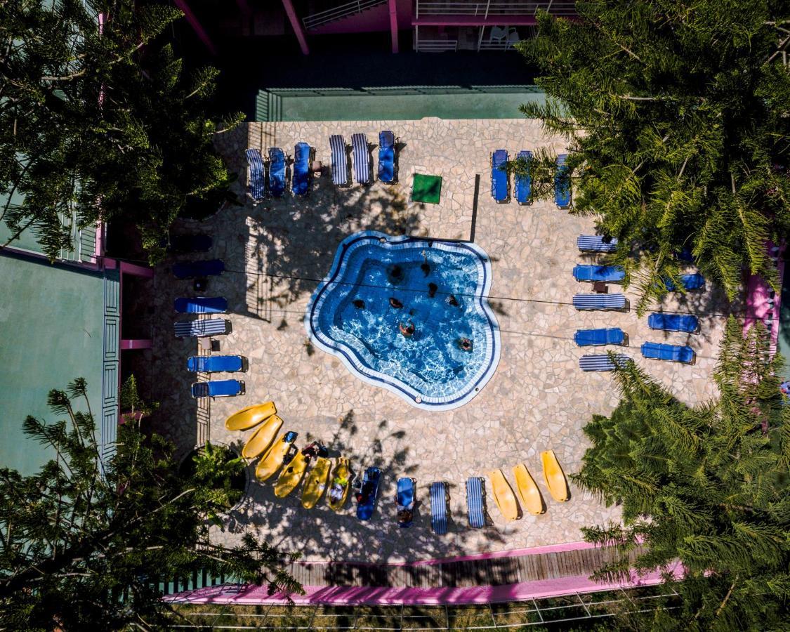Pink Palace Beach Resort Agios Gordios  Bagian luar foto