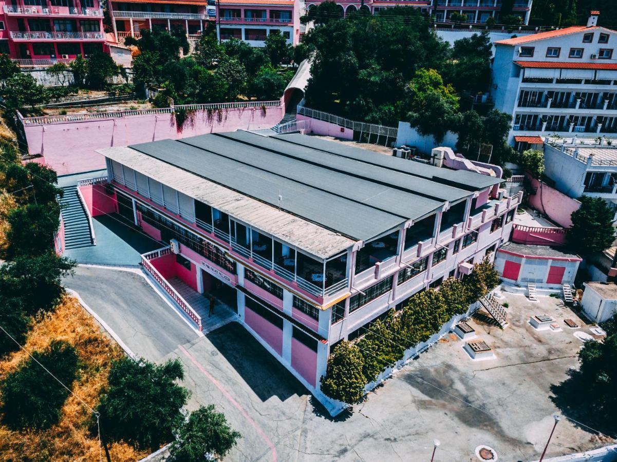 Pink Palace Beach Resort Agios Gordios  Bagian luar foto