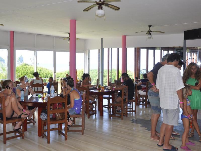 Pink Palace Beach Resort Agios Gordios  Bagian luar foto