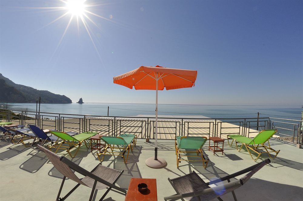 Pink Palace Beach Resort Agios Gordios  Bagian luar foto
