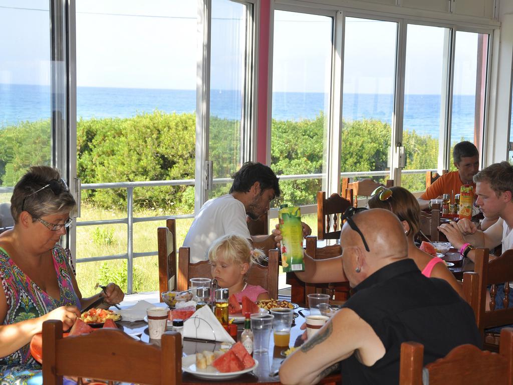 Pink Palace Beach Resort Agios Gordios  Bagian luar foto